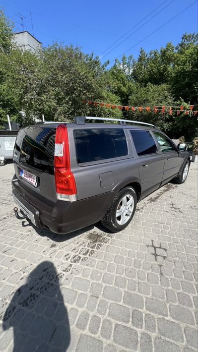 Volvo xc 70  в україні , під військових