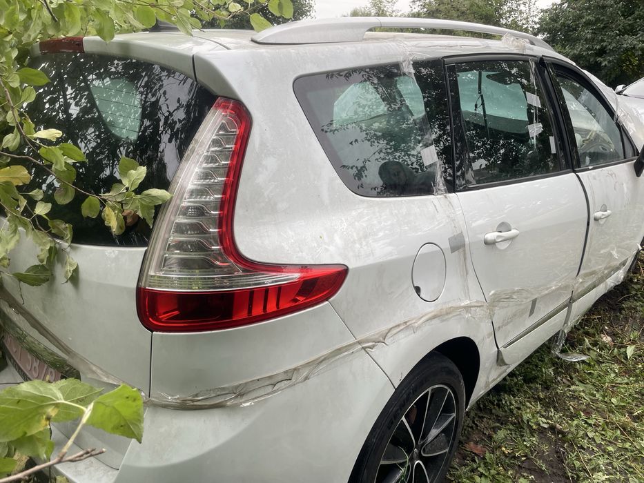 Розборка шрот разборка Рено Renault Megan 3 scenic grand scenik 3 сценік меган 1.6dci  r9m
