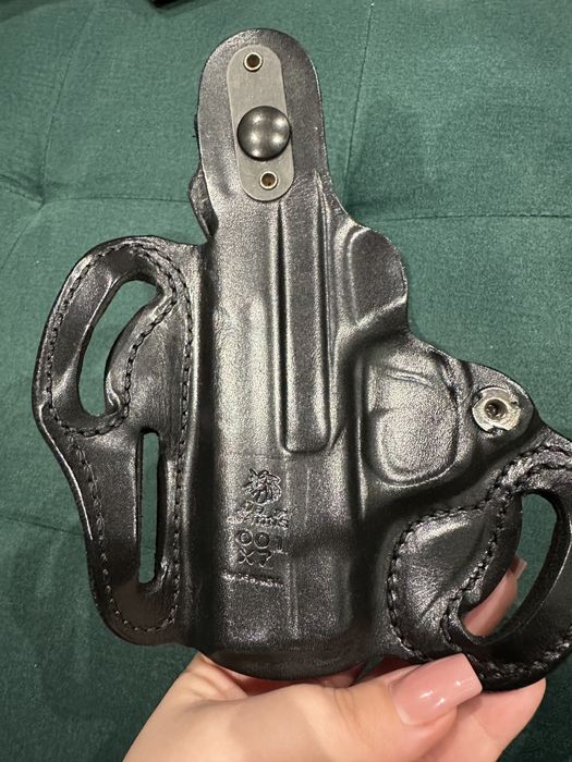 Kabura DeSantis S&W; MP shield KOMPAKT