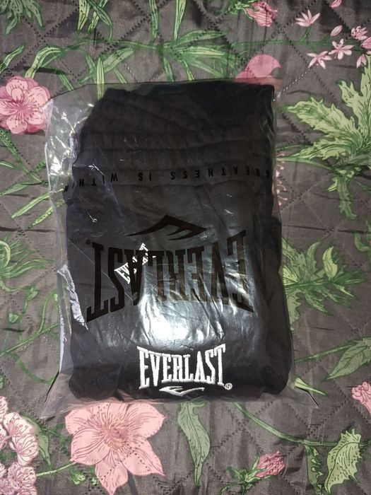 Nowe ocieplane spodnie dresowe Everlast M