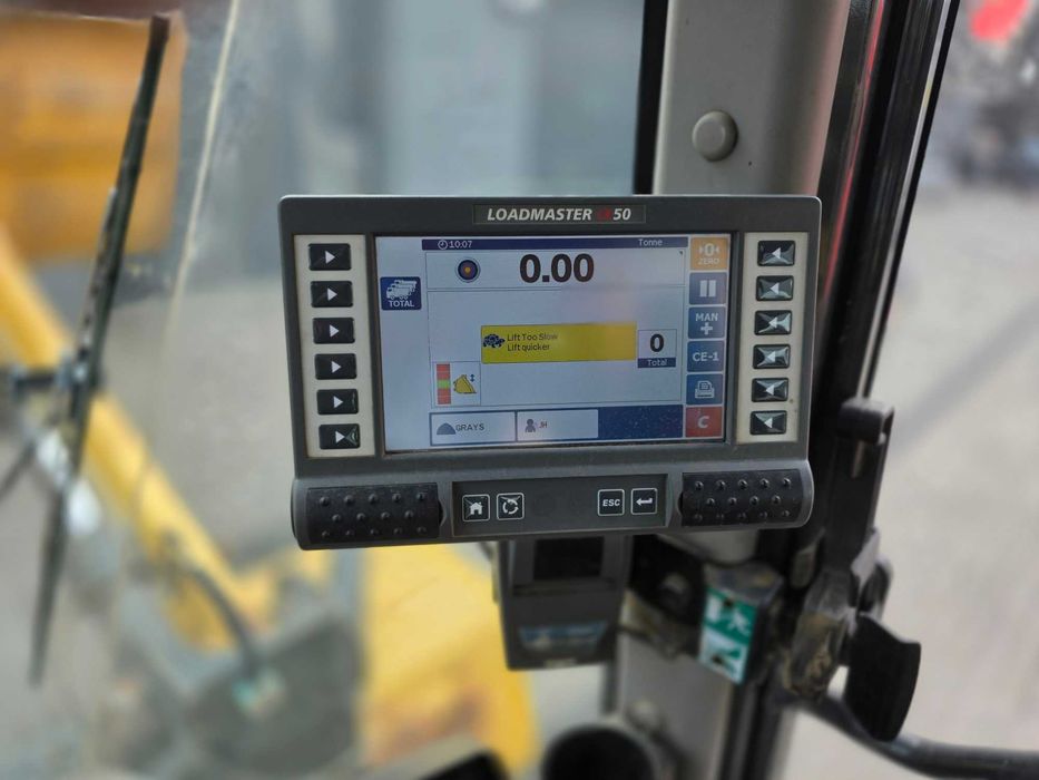 Фронтальний навантажувач Komatsu WA380-7