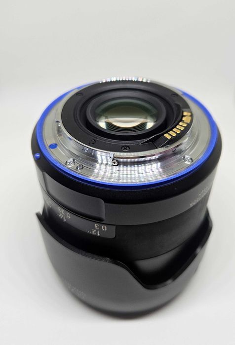 Zeiss Distagon 2/35 ZE (Milvus) Canon EF