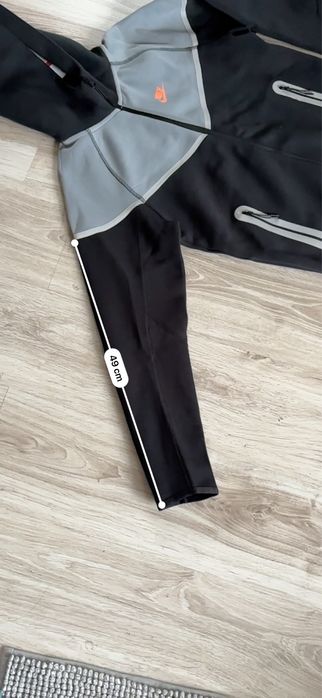 Dres sportowy Nike Tech