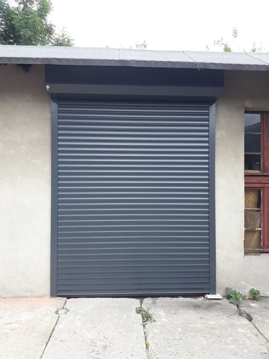 Brama rolowana Pa 77 Antracyt 250x200
