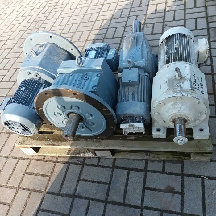 Motoreduktor Sew 22kw 58 obr/min oś 70mm