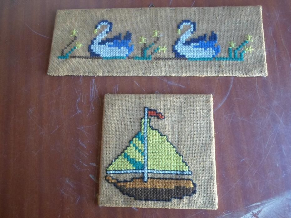 2 quadros em ponto cruz artesanato