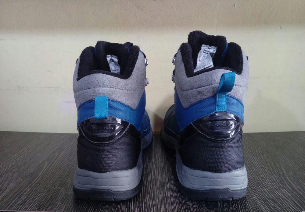 Оригінал Quechua чоловічі трекінгові термочеревики