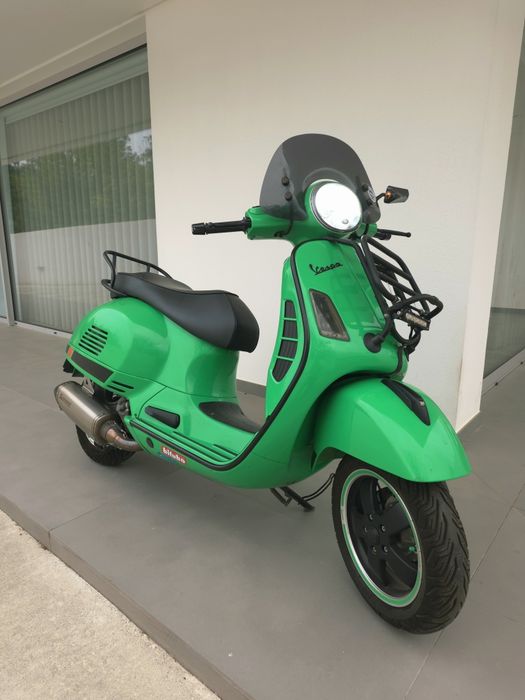 Vespa GTS 300 Super
