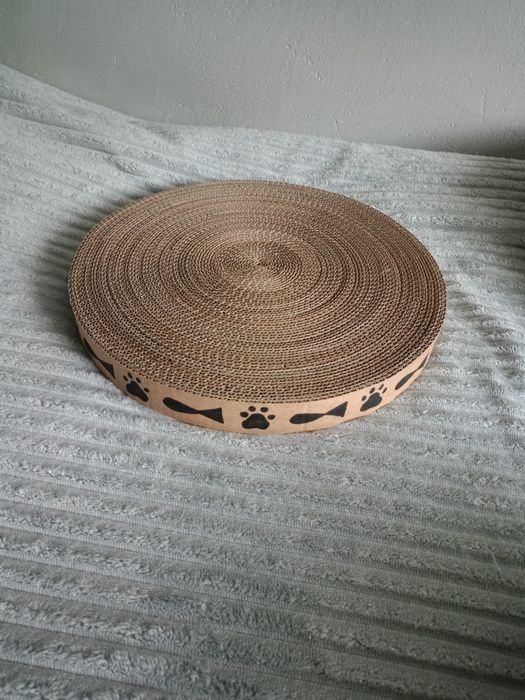 Sprzedam nowy drapak kartonowy dla kota