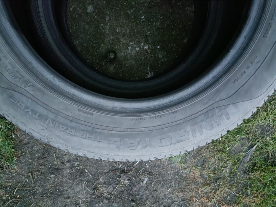 185/60R15 Uniroyal RainExpert 5