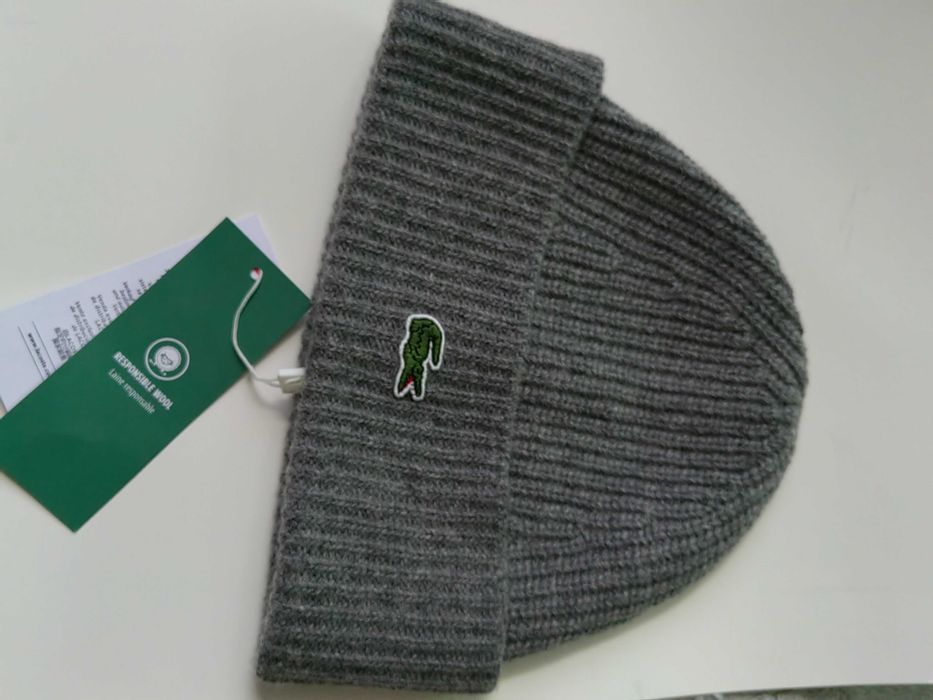 Шапка чоловіча Lacoste