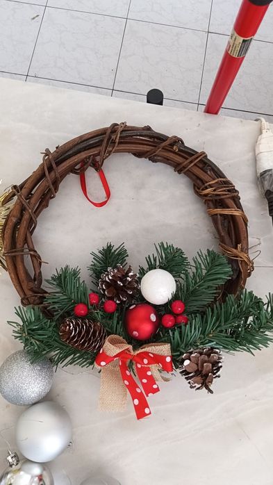 Árvore de natal e enfeites