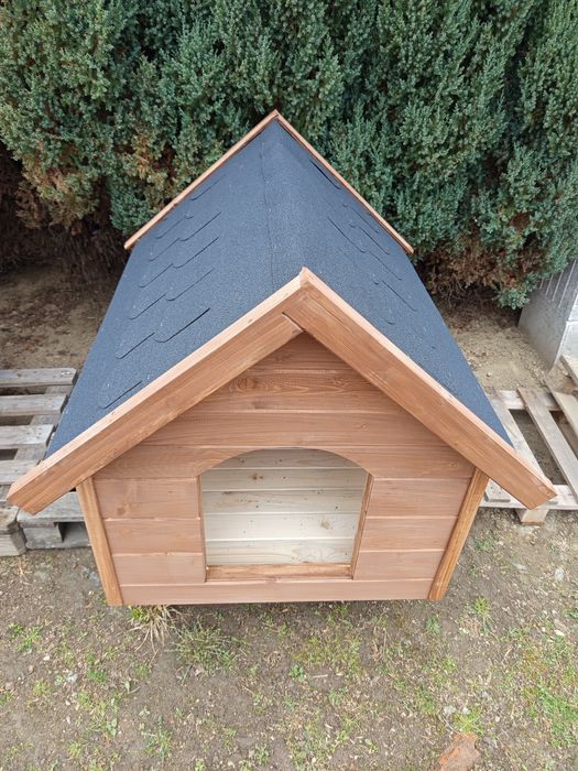 Buda  Xl  owczarek , labrador. Budy małe i duże