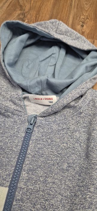 Bluza chlopieca  z kapturem