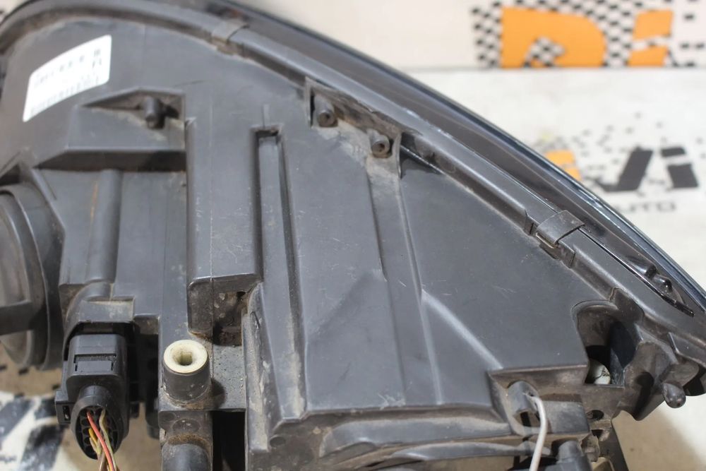 Ótica / farol direita AUDI TT (8J3)