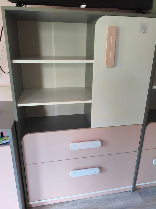 Meble IQ  dla dziewczynki