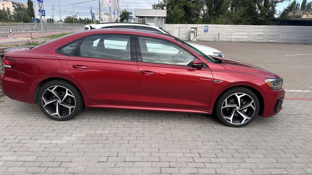 Passat B-8 R-lin