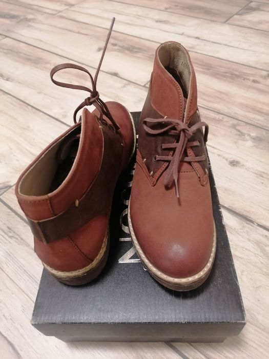 Skorzane trzewiki 36.