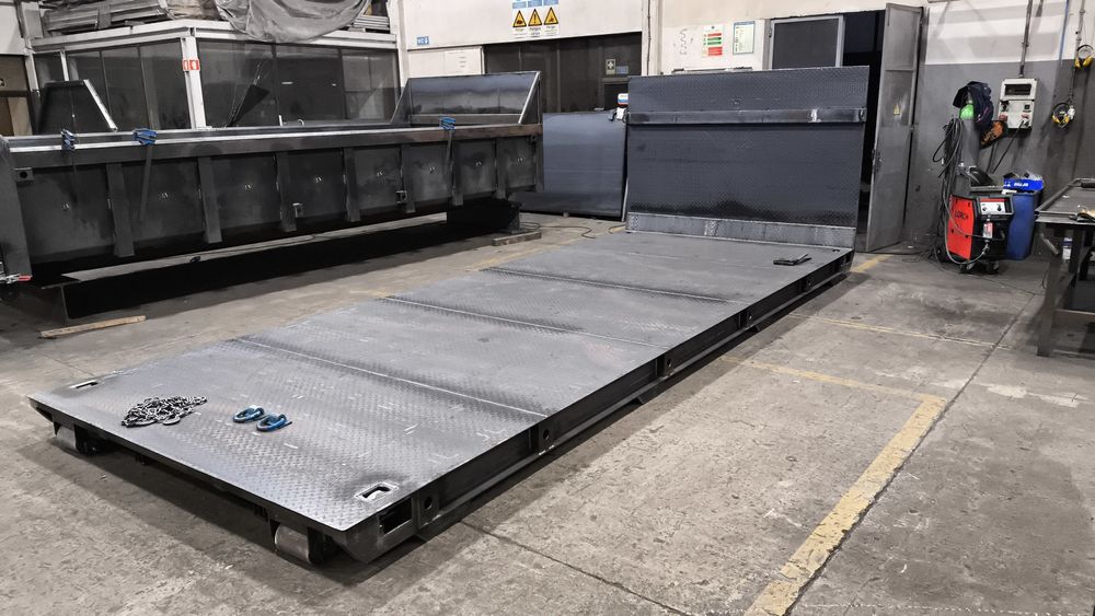 Plataforma porta máquinas | Estrado Ampliroll | Polibenne