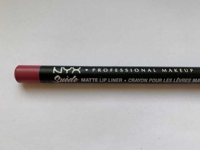 Матовый карандаш для губ NYX Suede Lip Liner Matte  Smll29 розовый нюд
