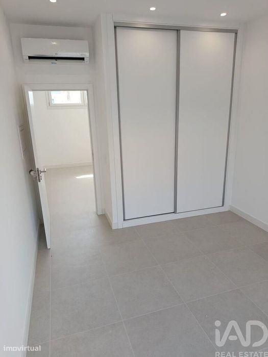 Apartamento T1 em Nazaré de 56,00 m2