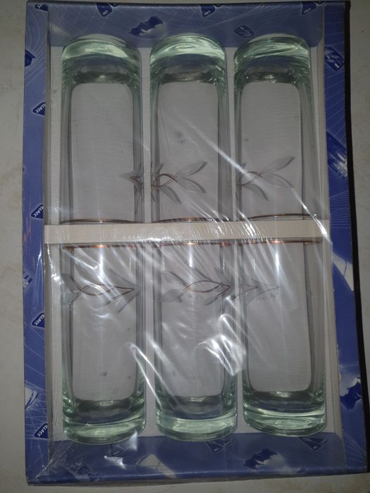 Wysokie szklanki do napoi ozdobne 13,6cm