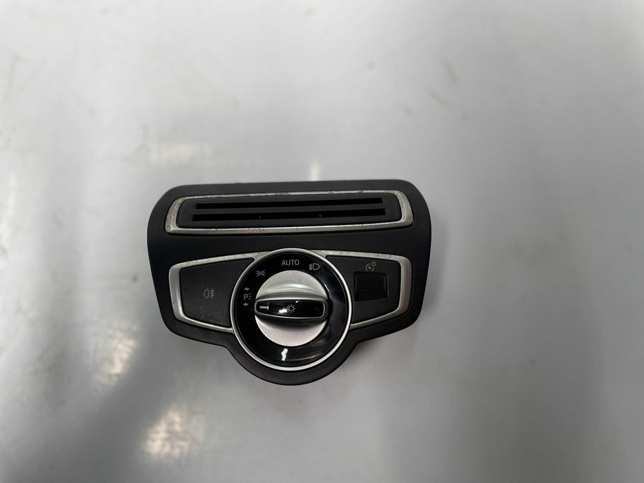 Interruptor de luzes Mercedes-Benz W205 (2017)