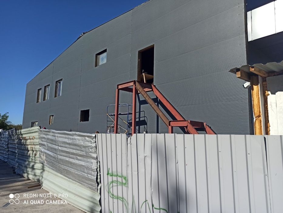 Сендвіч-панелі, сіп-панелі, профнастил, огорожа даху