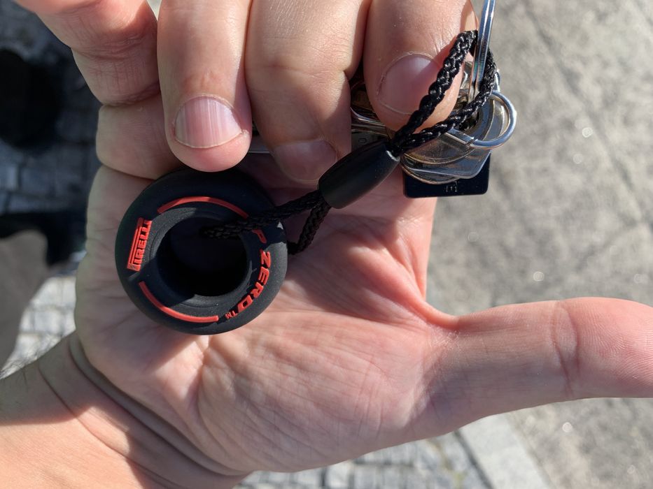 Porta chaves Pneu miniatura Pirelli F1 Formula 1