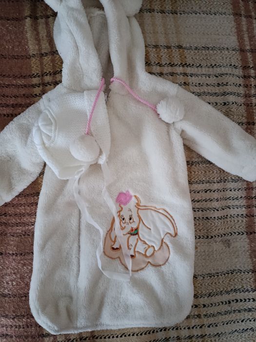 Одяг до 3 місяців для дівчинки+ іграшки