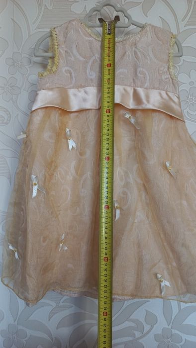 Сукня для дівчинки 3-6 років свята