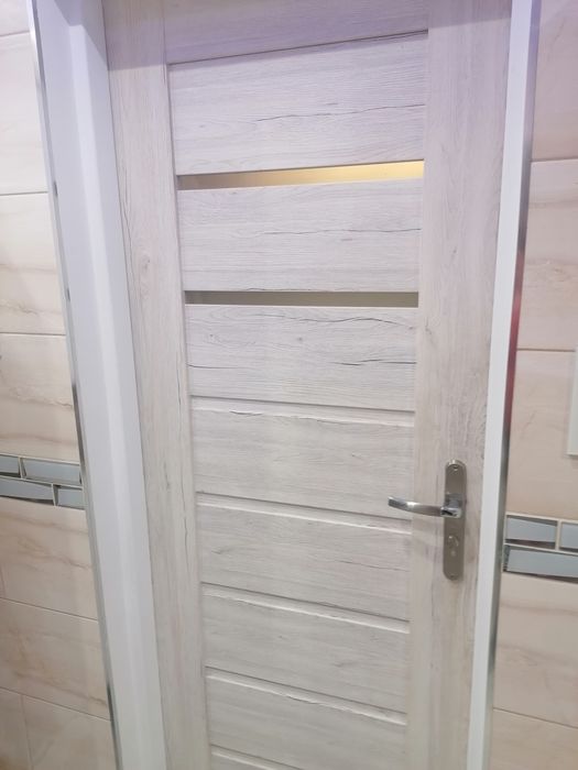 Drzwi łazienkowe 70 i 80 pokojowe