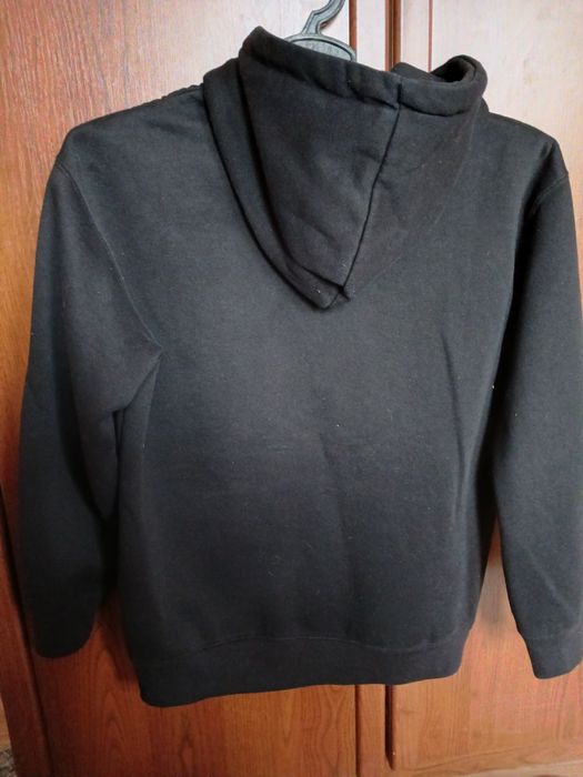 Худі, толстовка.