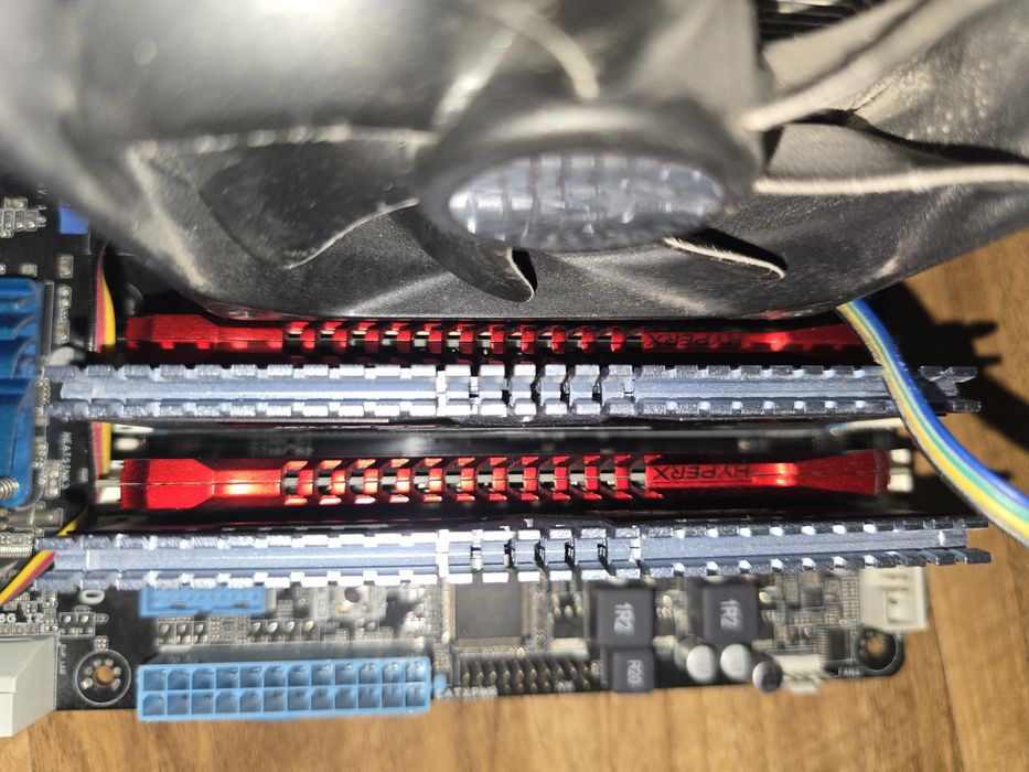 Intel Core i7-3770K 4.4 GHz + ASUS P8Z77-M PRO + 16 GB HyperX KINGSTON RAM + chłodzenie COOLER MASTER