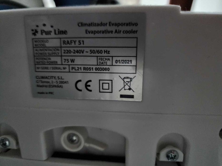 Climatizador com recipiente para 1,5 L água