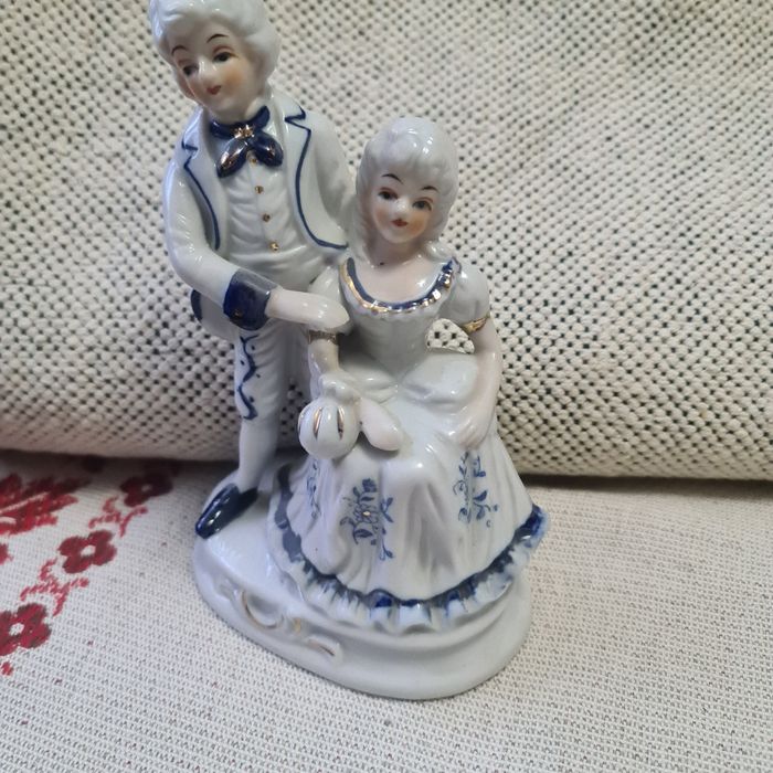 Figurka porcelanowa