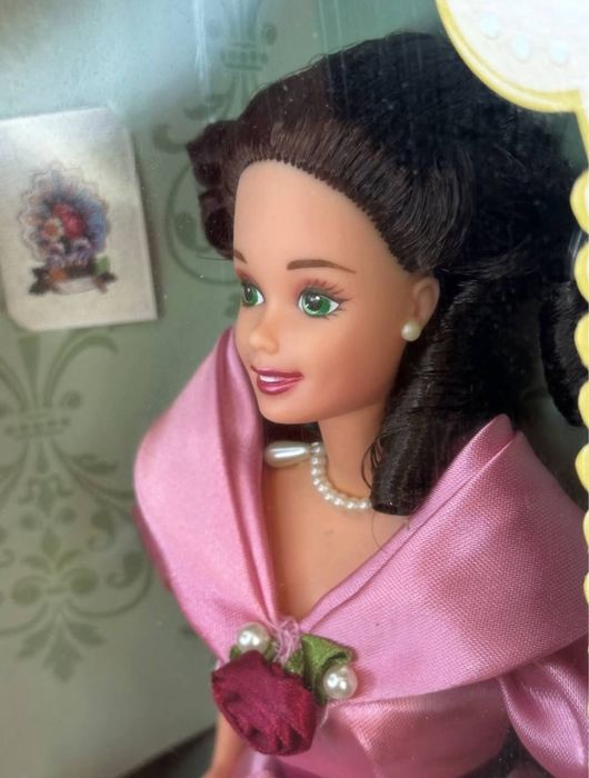 Barbie Hallmark Sweet Valentine Doll 1995