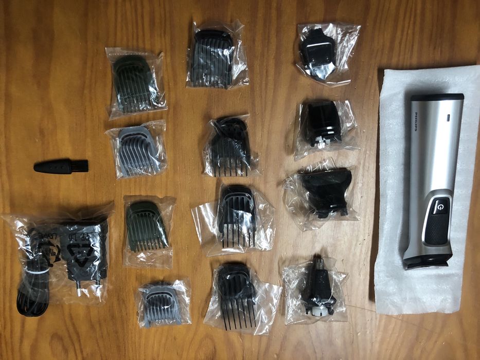 Aparador Barba / Cabelo Phillips Série 7000