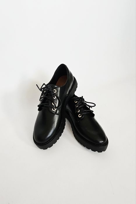 Nowe czarne buty oxfordy Dream Pairs 40