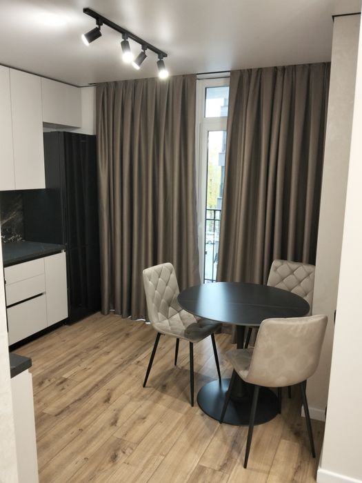 Продам 1,5 кімнатну квартиру 43,5 м.кв.