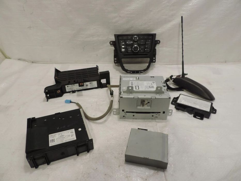 RADIO NAWIGACJA NAVI 950 OPEL MOKKA A 23304690