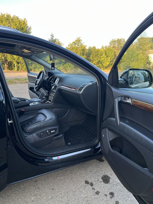 Продам Q7 в хорошому стані