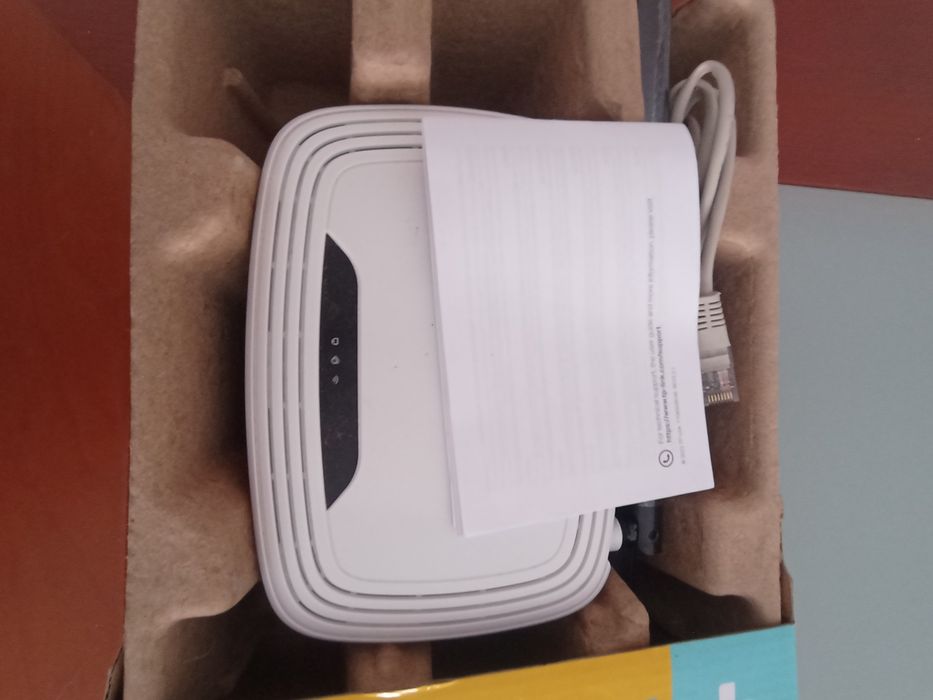 Router Wireless N TP-Lik- TL- WR841N	300 Mbps 	Como novo	20 euros
