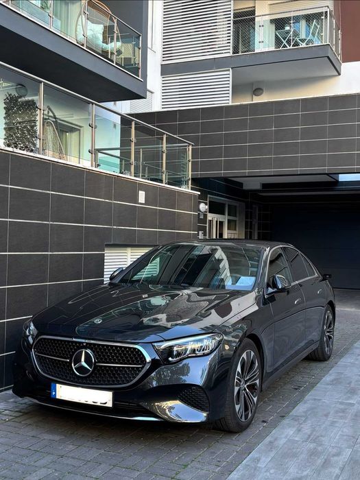 Mercedes E-Class 220d — photo 2