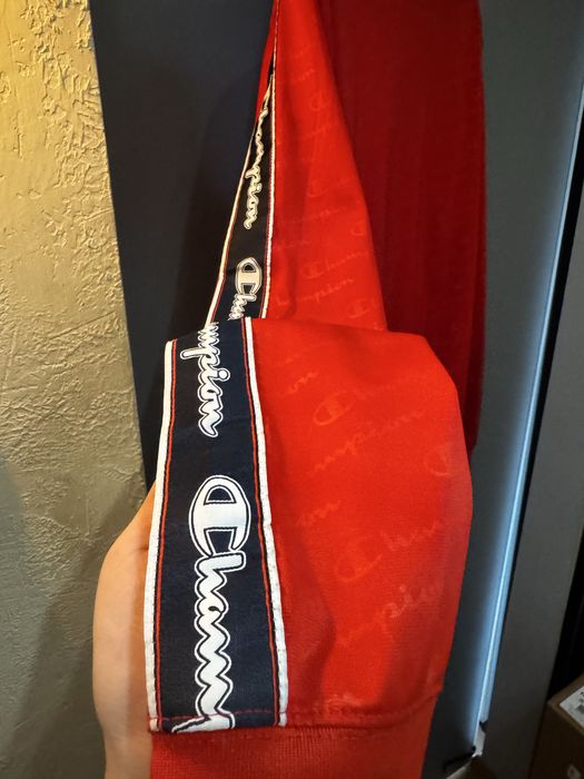 Champion Tracksuit Red Bluza M Lampasy Logo