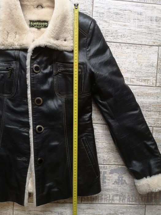 Жіноча дублянка з якісної натуральної шкіри. Розмір М. Стан ідеал.