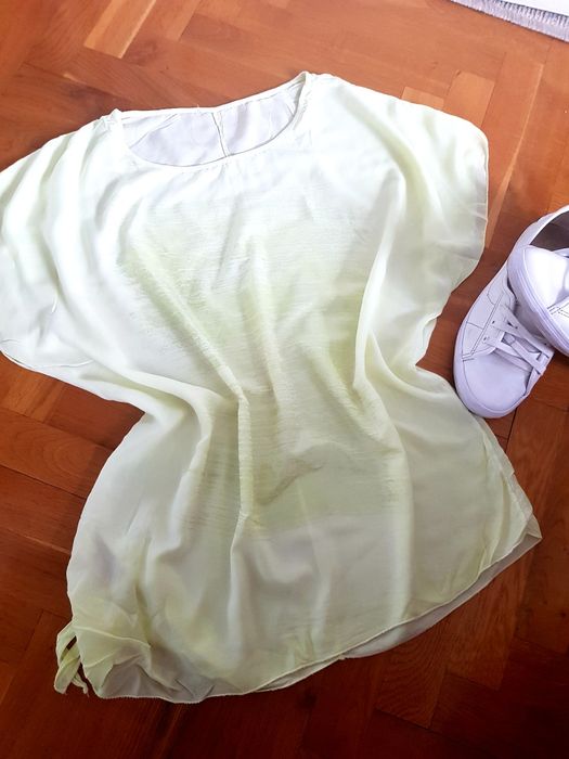 Piękna zwiewna bluzka oversize