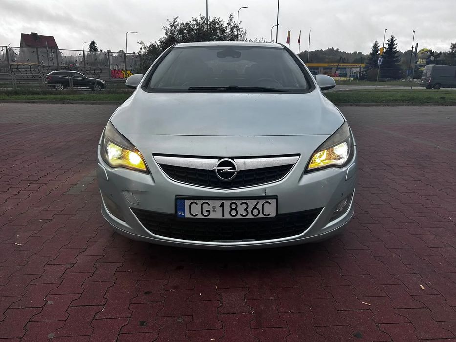 Opel Astra