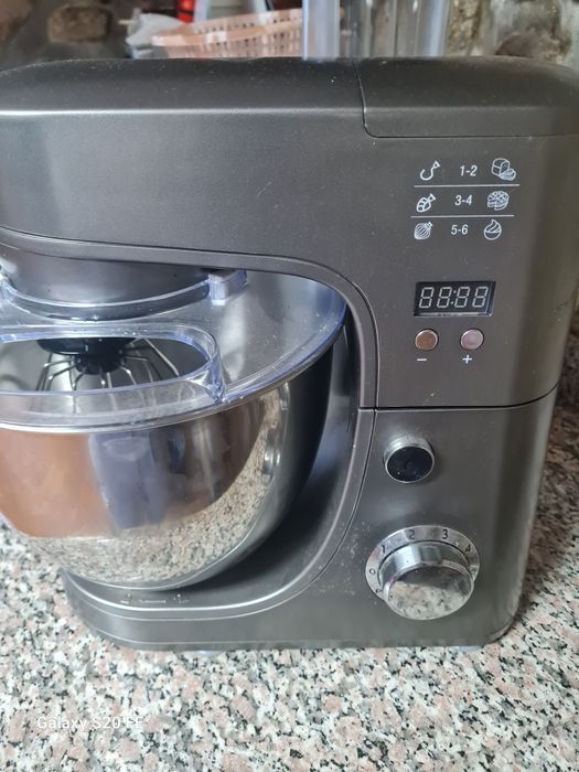 Batedeira flama com taça