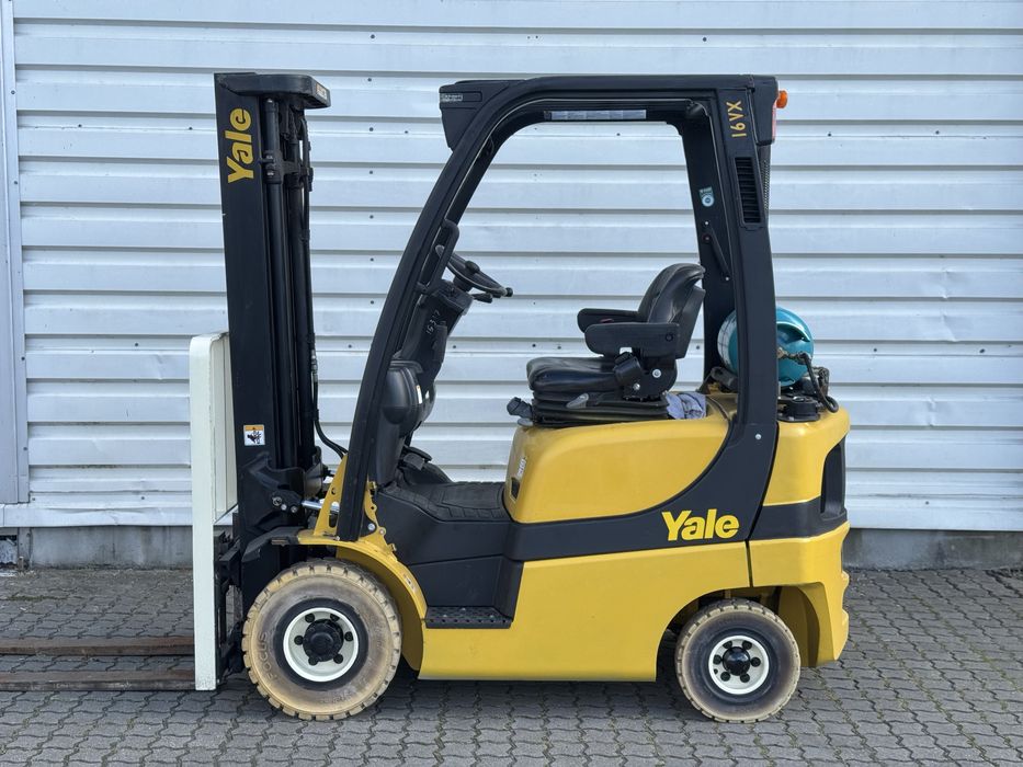 Yale [2017r] 1600kg | przesuw wolny skok WIDEŁ | AUTOMAT | opony niebrudzace | LPG